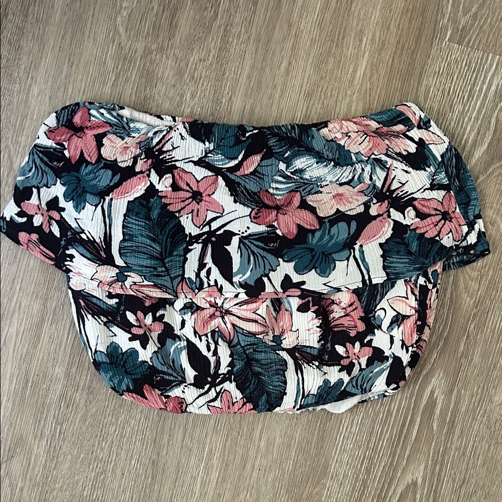 Spiritual Gangster Ruffle Tube Top